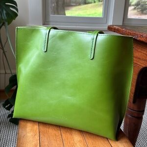 Portland Leather Green Leather Tote